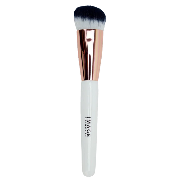 Image I BEAUTY Flawless Foundation Brush